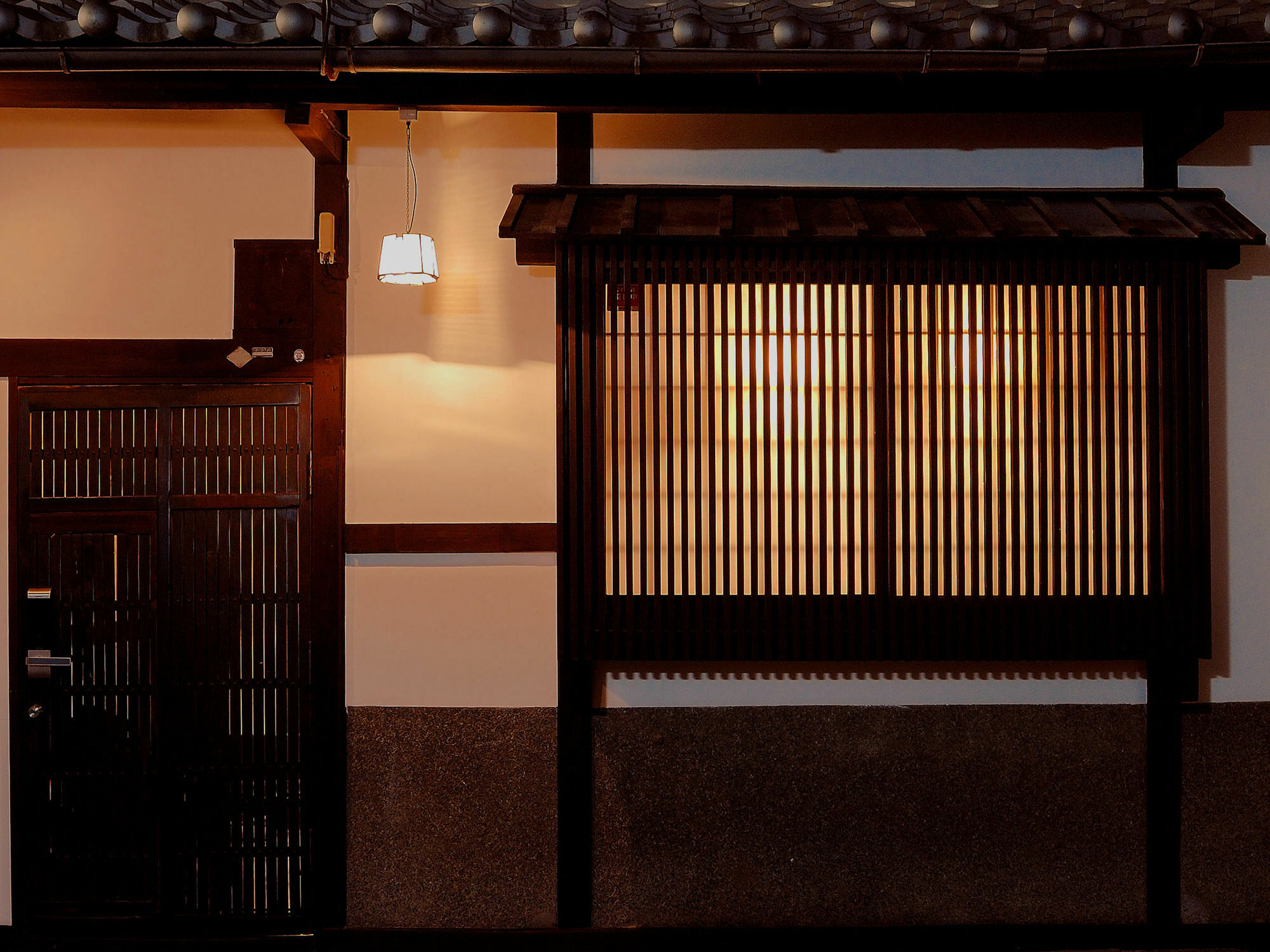 Theatre And Library -kyoto Imagumano- Quioto